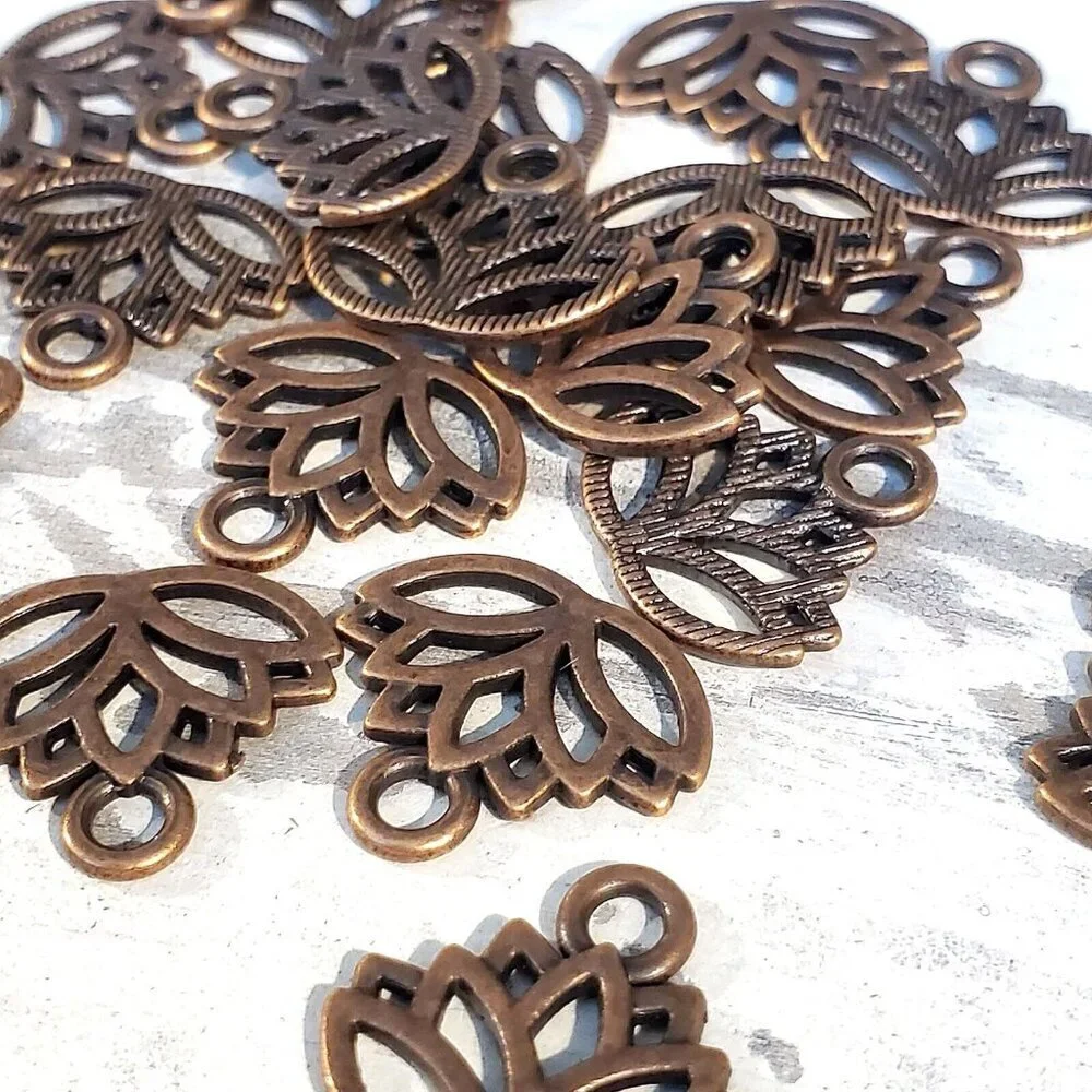 Antique Copper Open Lotus Flower Zen Garden Yoga 15x17mm Charms Pendants 10 pcs